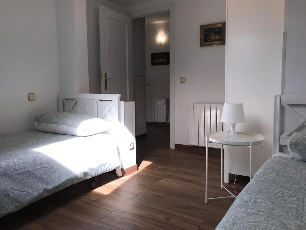 Apartamento En Centro Historico De San Lorenzo De El Escorial Daire Dış mekan fotoğraf